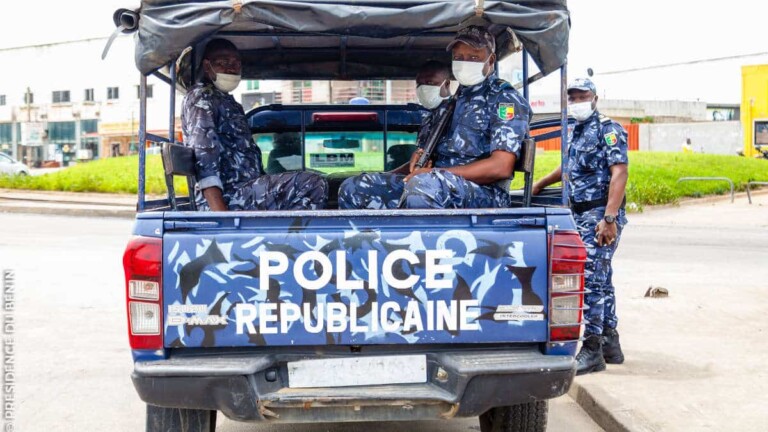 Bénin: le gouvernement annonce l’acquisition de 500 caméras piétons au profit des policiers et douaniers