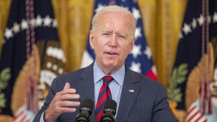 Joseph Robinette Biden Jr., dit Joe Biden, 47áµ‰ vice-prÃ©sident des Ã‰tats-Unis de 2009 Ã  2017, il est le 46áµ‰ prÃ©sident des Ã‰tats-Unis depuis le 20 janvier 2021.