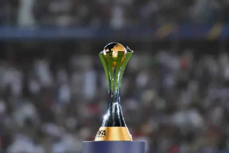 Le trophÃ©e de la Coupe du monde des clubs